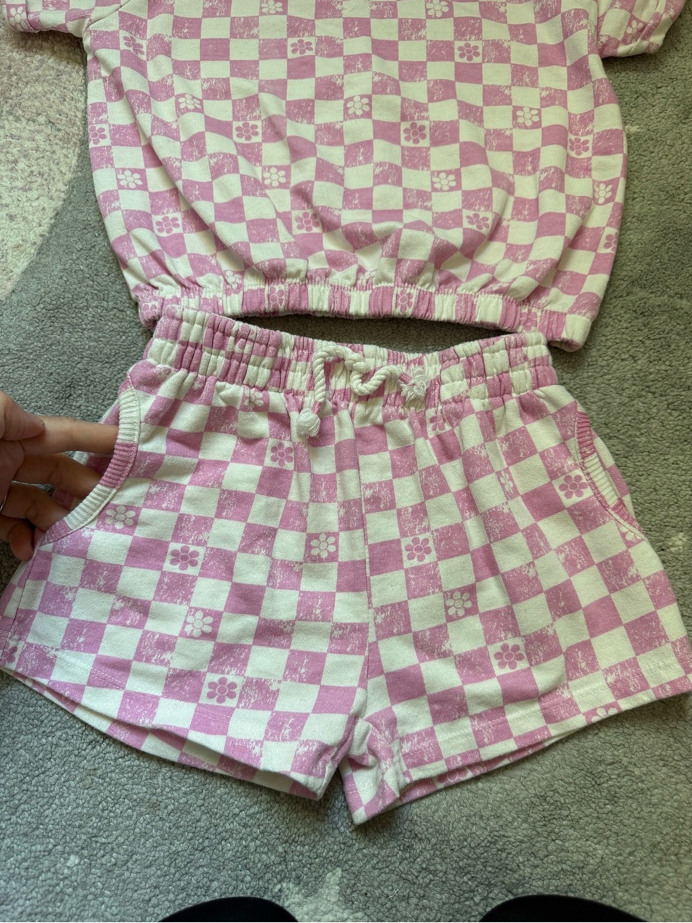 Jessica Simpson Checkerboard Matching Set - Picture 3 of 5